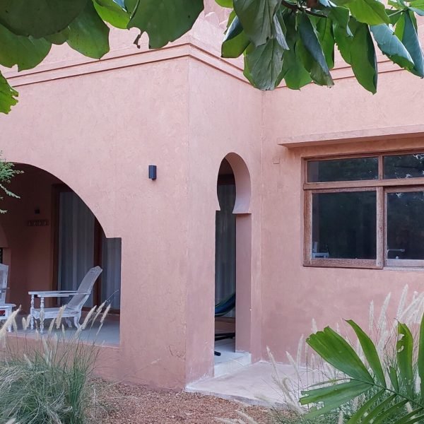 03f39592-032a-4d4b-b9f3-1b08cd3aaf84