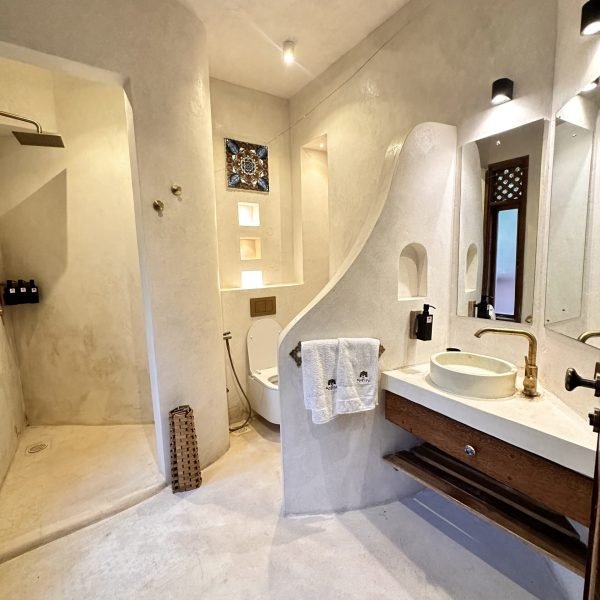 23fd8e5a-f48c-4e24-bd57-5368e79fae58