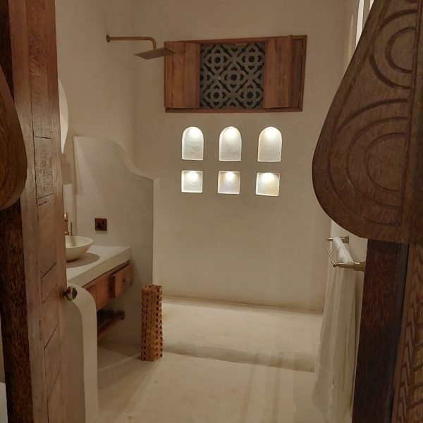 3ff60e39-0941-449d-9013-c2487ea53462