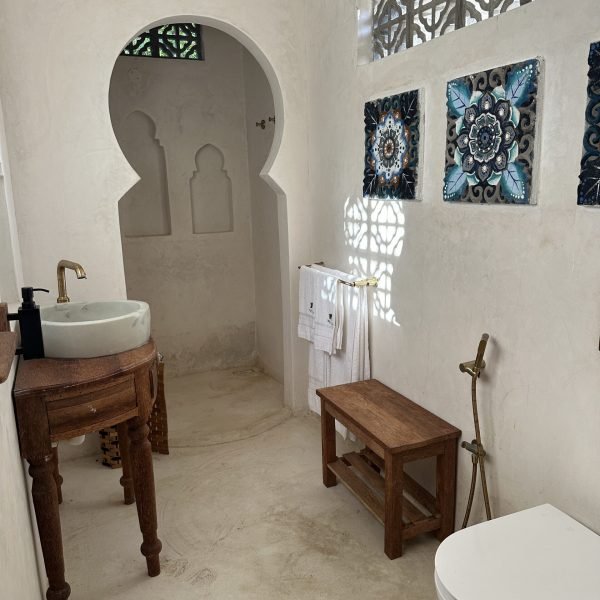 6ed216d6-4f8a-4b31-9d15-be63846c1acd