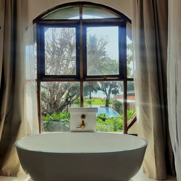 959e3bae-e8d8-43e5-a6a5-92eb3a3cd2a4