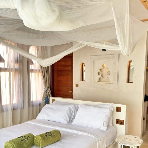 b76a0742-0eb6-42c5-a96a-2cc86d5d5a65